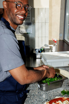 Kitchen herb preparation