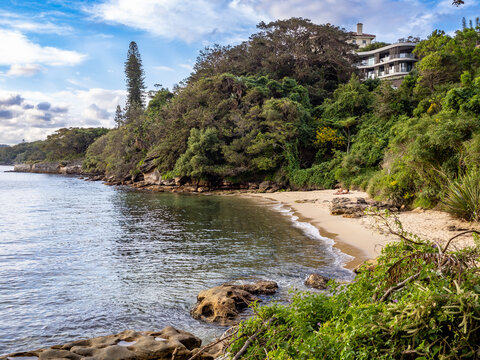 Beach around hermitage foreshore walk, Australia