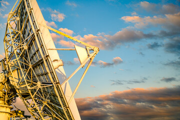 Radio telescope of a satellite earth station © fottoo