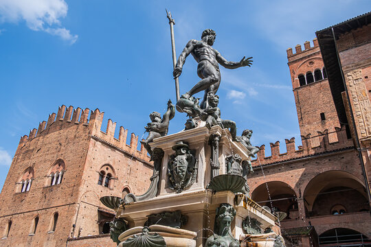 Fountain of Neptune (Fontana del Nettuno) located in the eponymous square, Neptune Square, next to Piazza Maggiore. The fountain was completed in 1565. BOLOGNA, ITALY.