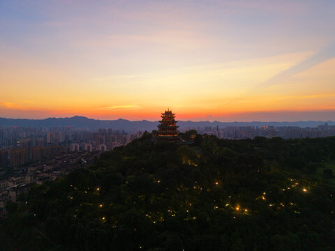 Hongen pagoda in Chongqing