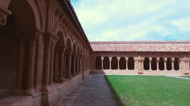 Revealing shot of a cloister in San Pedro co catedral, Spain