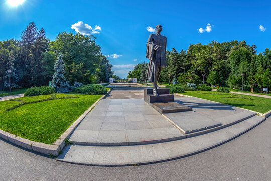 BUCHAREST, ROMANIA, JULY 16, 2018: Statue of General de Charles de Gaulle, president of France between 1958-1969, located in Bucharest at one of the entrances to Herastrau Park.