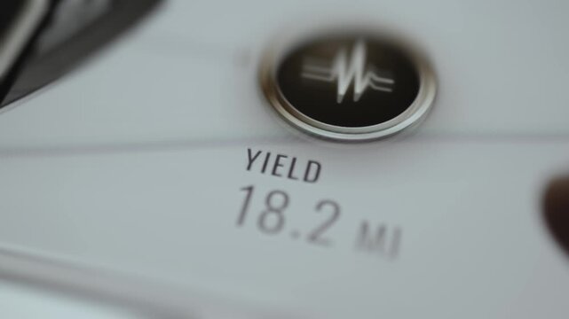 Fusion Yield Metric Icon with a Pulse Waveform on a Light Dashboard