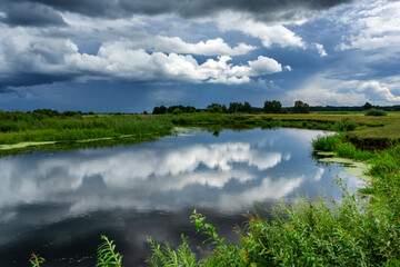 Uroki lata nad rzeką Narwią, Podlasie, Polska © podlaski49