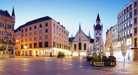 Obraz premium Munich, Old Town Hall with Tower at sunrise, Bavaria, Germany