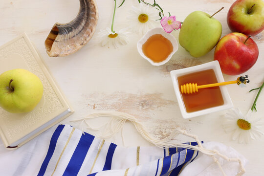 Rosh hashanah (jewish New Year holiday) concept. Traditional symbols