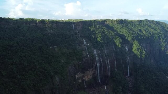 MEGHALAYA, SOHRA,UMIAM LAKE,CHERRAPUNJI, LAITLUM