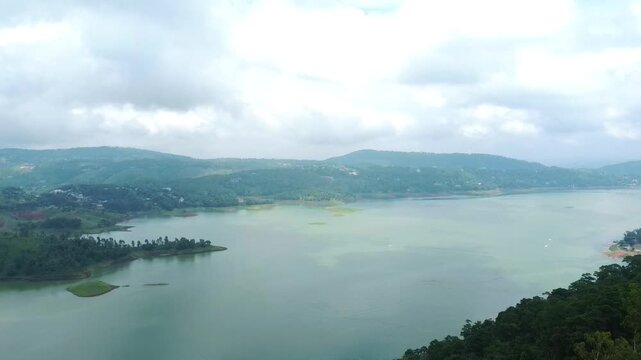 MEGHALAYA, SOHRA,UMIAM LAKE,CHERRAPUNJI, LAITLUM