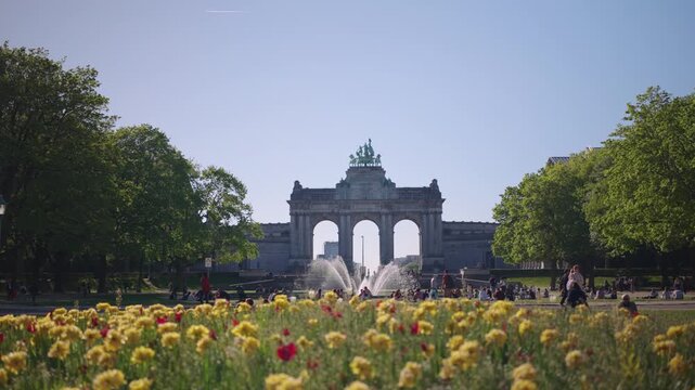 Brussels Triumphal Arch in Parc du Cinquantenaire fountain Belgium