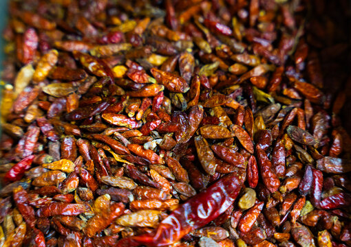 Dried bird&rsquo;s eye chili peppers &ndash; close-up