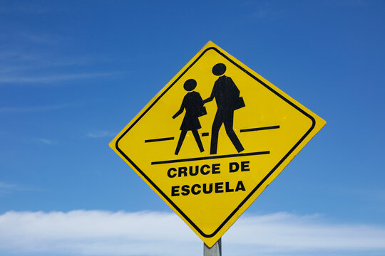 Spanish School Crossing Sign