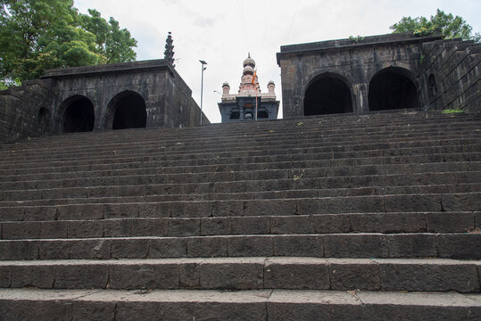 Rameshwar Temple, Kshetra Mahuli, 18th-century Shiva shrine located across the Krishna River, traditional Nagara-style shikhara, Satara, Maharashtra, India