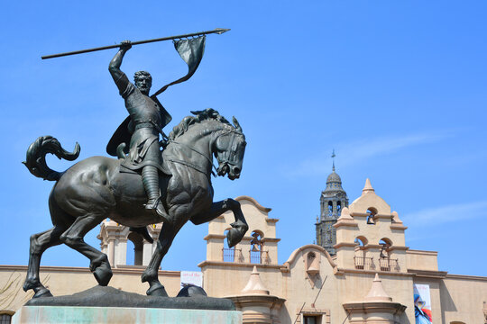 SAN DIEGO California USA : The 23 foot tall statue of Rodrigo Diaz de Vivar (El Cid) of Spain's war against the Moors. Balboa Park San Diego.
