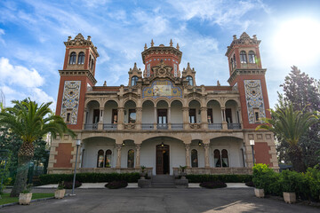 Fototapeta premium Palacio Larrinaga historic palace architecture in Zaragoza, Aragon, Spain