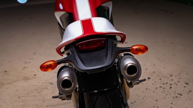 Scottsdale, AZ, USA
July 26, 2026
2002 Ducati Monster S4 Fogarty Edition