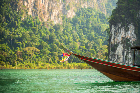 Tranquil boat scene on Cheow Lan Lake