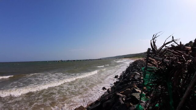Realistic Muddy Ocean Water and Heavy Waves from Fixed Camera Angle