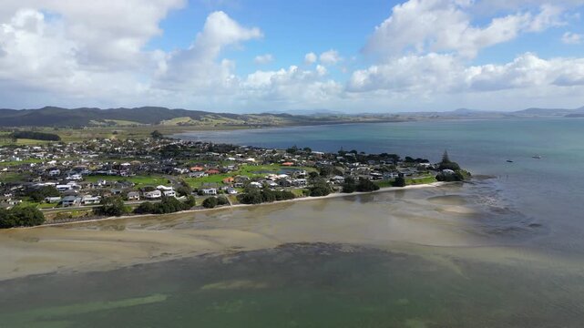 Million Dollar Properties At One Tree Point Whangarei Heads New Zealand Drone High Angle 4K 30FPS