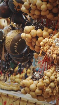 Chengdu, Sichuan, China. Tent With Souvenir Pumpkins. Souvenirs From Bottle Gourd Or Calabash. Chinese Souvenir Shop. Opo Squash, Calabash Or Hulu - Traditional Chinese Bottle Gourd Is Ancient Symbol