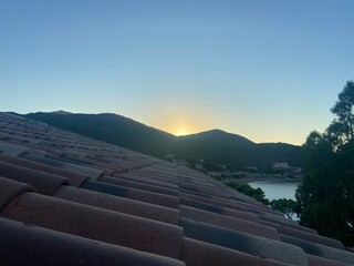 Fototapeta premium Quand le soleil embrasse la Corse