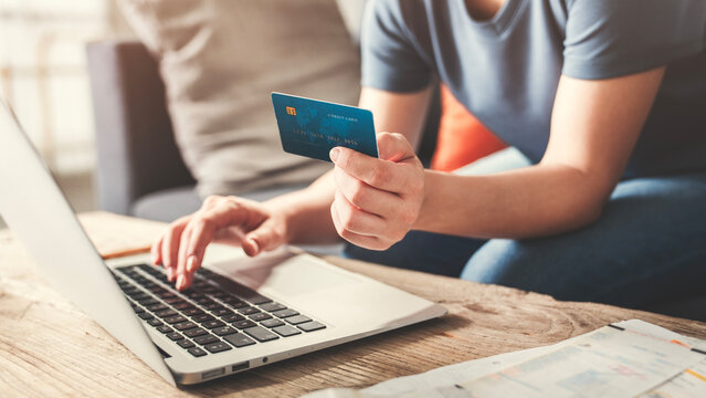 Online shopping with credit card