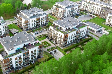 Fototapeta premium Luxury low rise housing with rooftop lounge areas
