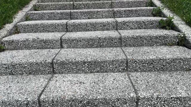 公園の石畳の階段