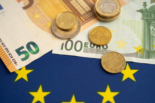 Euro banknote cash money, finance economic banking business exchange market.