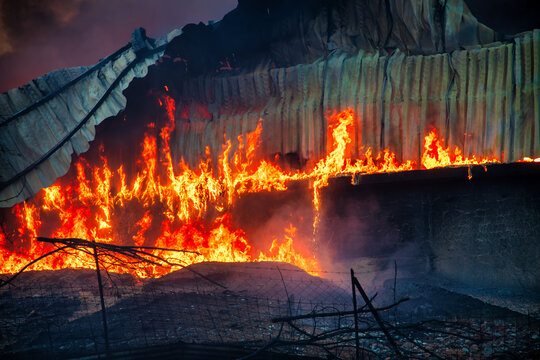 Large Industrial Structure Burning During the Oraiokastro Wildfire Crisis