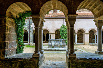 Fototapeta premium Antique monastery Sant Pedro de Rodes in the National Park of Cap de Creus, Emporda, Girona, Spain