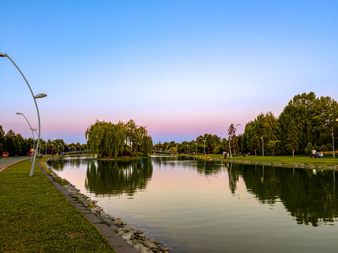 A nature and recreation park located in the Tepebaşı district of Eskişehir. A green area called Kentpark that includes an artificial lake.