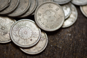 Showa Era Japanese 10 Sen Coin Collection © Mr