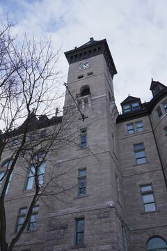 Quebec city hall clock tower 