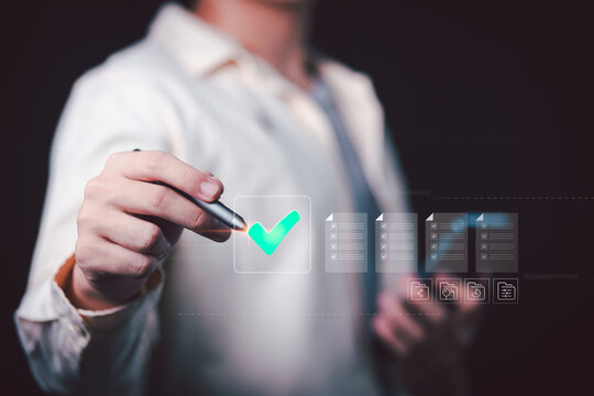 Quality manager validates digital compliance using an interactive checklist for quality assurance, audit readiness, process verification, document control, regulatory standards, workflow accuracy