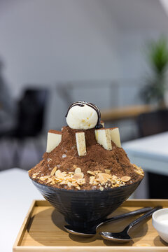 Chocolate shaved ice dessert bowl