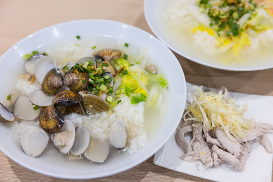 Clam soup and rice bowl in the restaurant