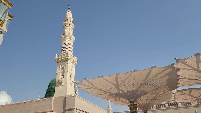 Medina, Saudi Arabia - April 15, 2024: View around the Grand Mosque in Medina&nbsp;during&nbsp;Eid