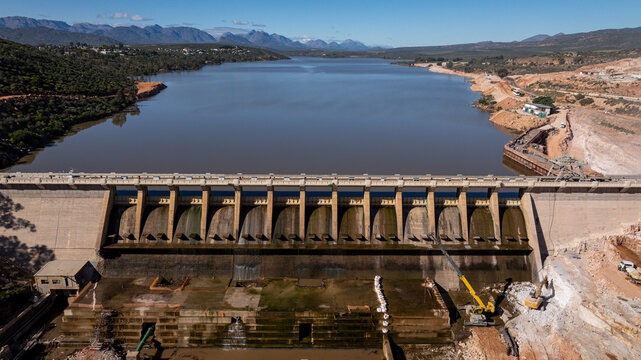 Low frontal view of construction at the Clanwilliam Dam to raise the wall, one of South Africa's largest current water infrastructure developments that will triple the reservoir's capacity.
