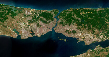 Istanbul Bosphorus shipping route on open data satellite image © M. Jurzyk