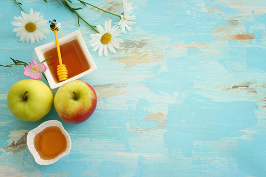 Rosh hashanah (jewish New Year holiday) concept. Traditional symbols