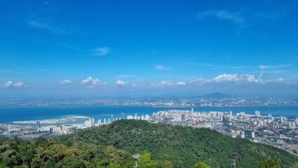 Fototapeta premium Panoramic view of George Town and Penang Island from Penang Hill, Malaysia