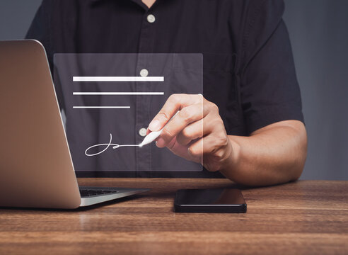 Digital Signature Using Stylus Beside Laptop