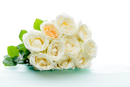 wedding bouquet of roses
