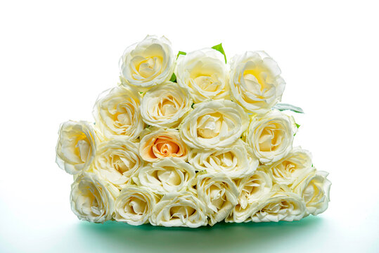 wedding bouquet of roses