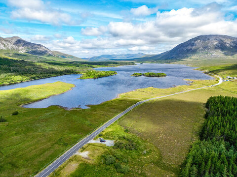 Lough Inagh, Connemara, Irland, 