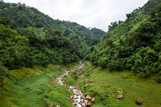 Beautiful aerial view of Khao Chong Lom is a famous natural attraction at Khun Dan Prakan Chon Dam, Nakhon Nayok, Thailand.