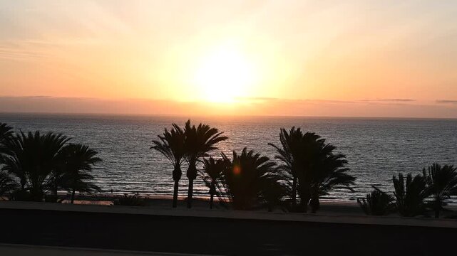 Sonnenaufgang an der K&uuml;ste von Fuerteventura