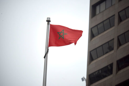 The Moroccan flag on a flagpole at Toronto City Hall&rsquo;s Nathan Phillips Square.