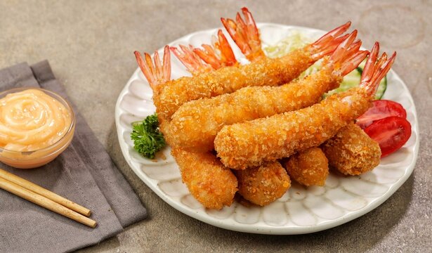 Ebi Fry, ebi furai or ebi furay is a typical Japanese food in the form of fried shrimp covered in flour.